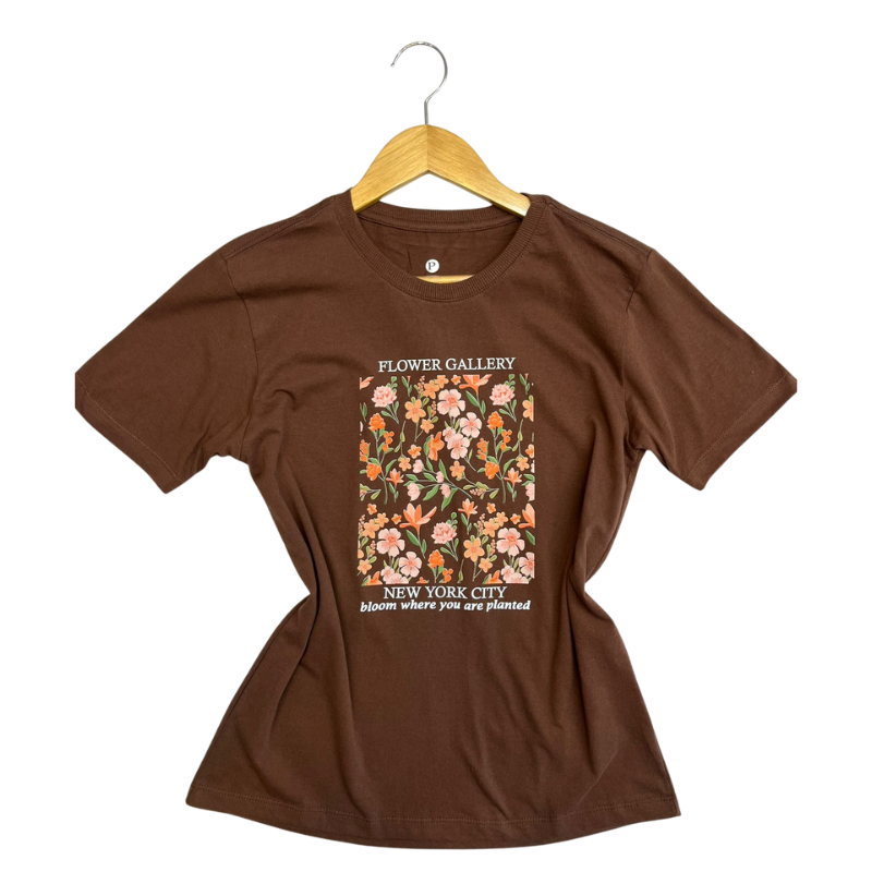 T-Shirt Flower Gallery Closet Feminina – Estilo & Versatilidade