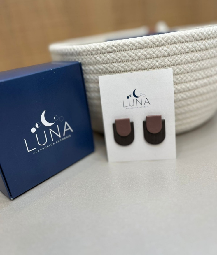 Brinco Fátima Feminino – Exclusividade, Leveza e Versatilidade