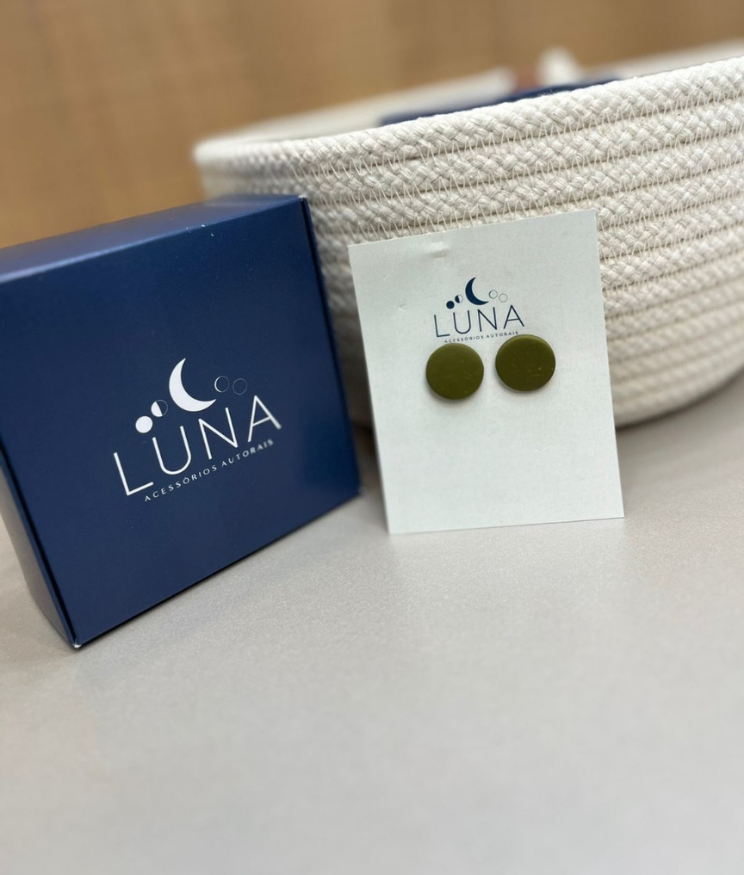 Brinco Maria Feminino – Leveza, Durabilidade & Design Único