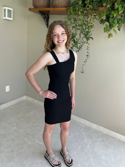 VESTIDO INFATO-JUVENIL